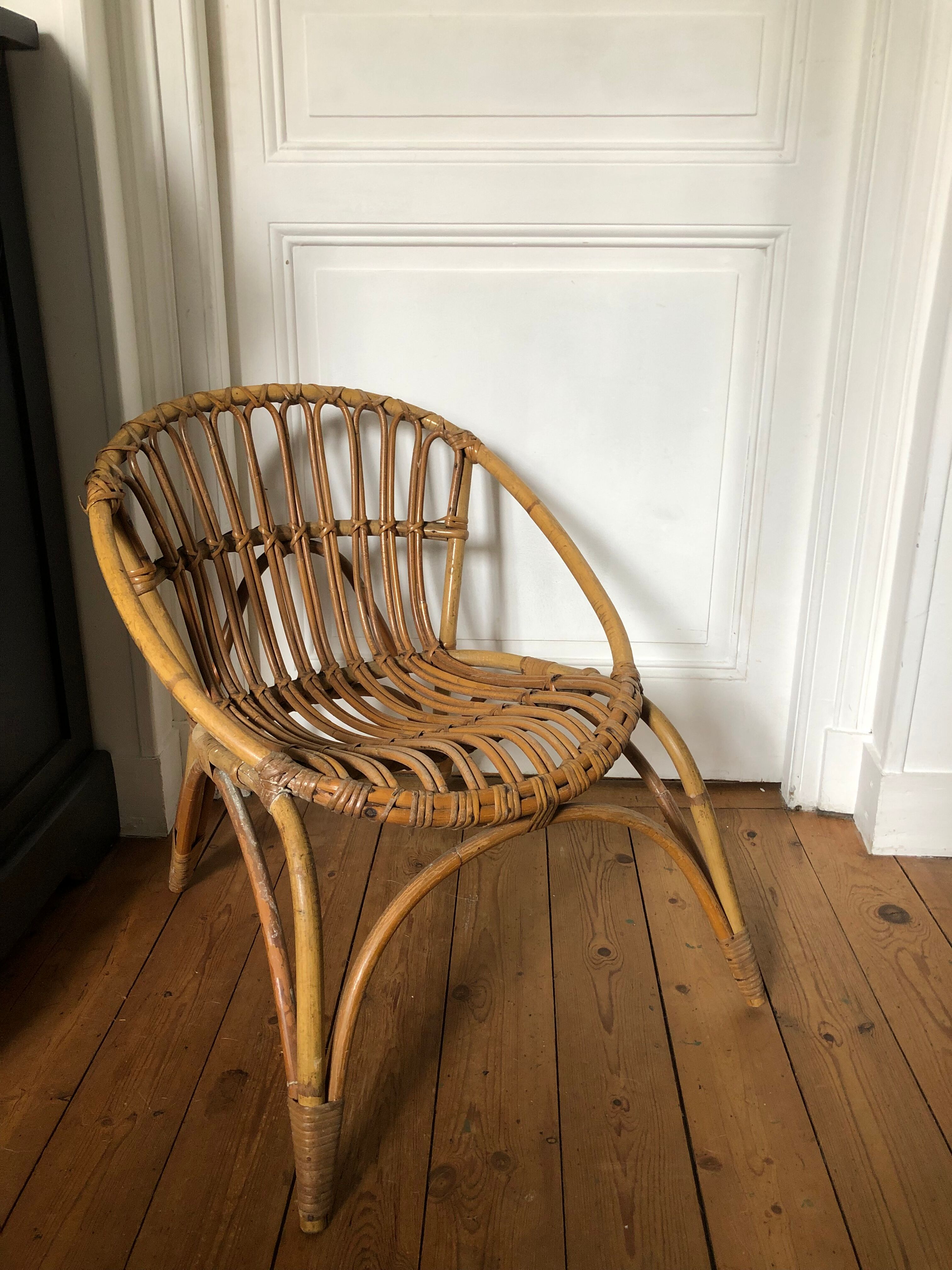 Children's rattan chair