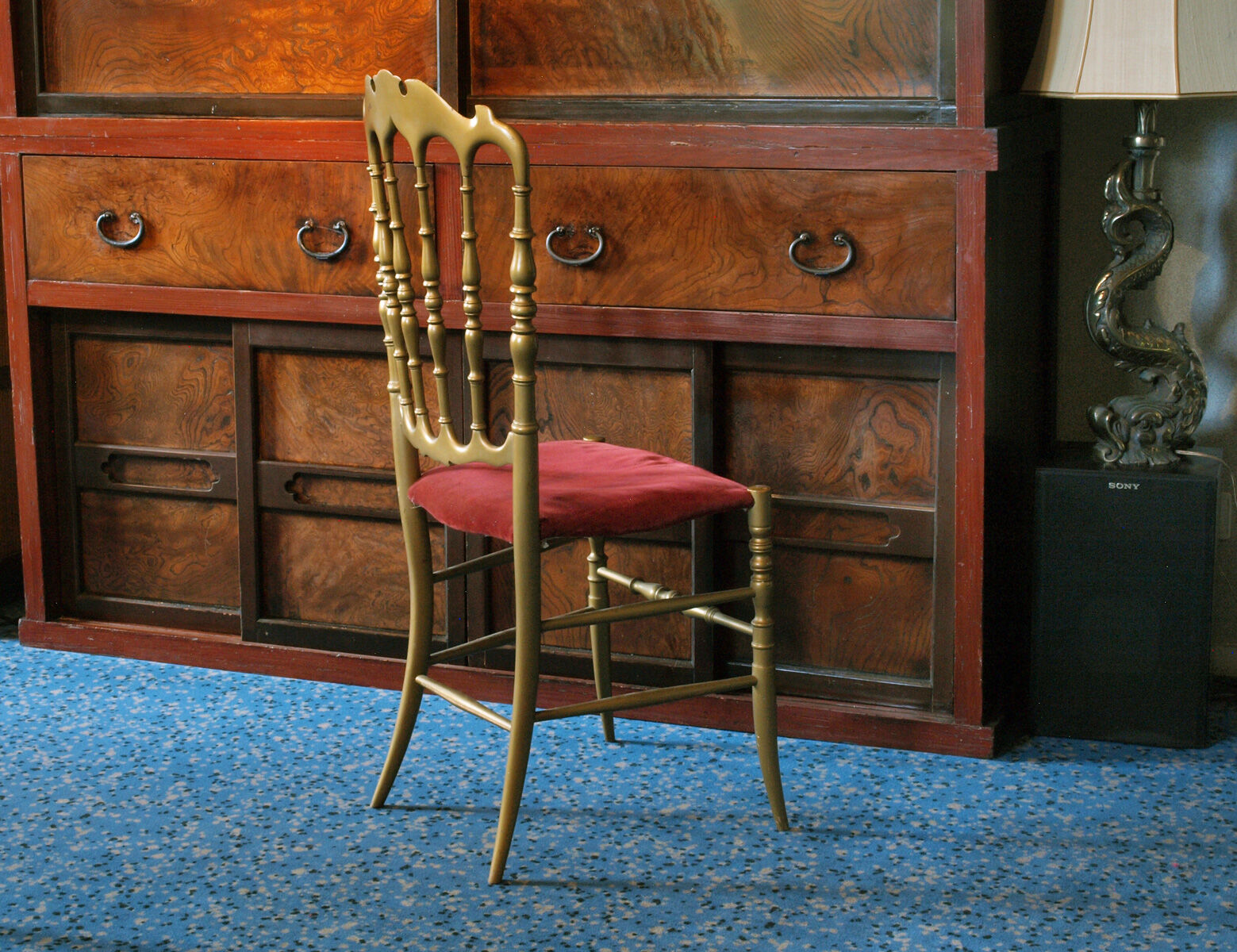 Chaise Napoléon III style Chiavari en bois doré