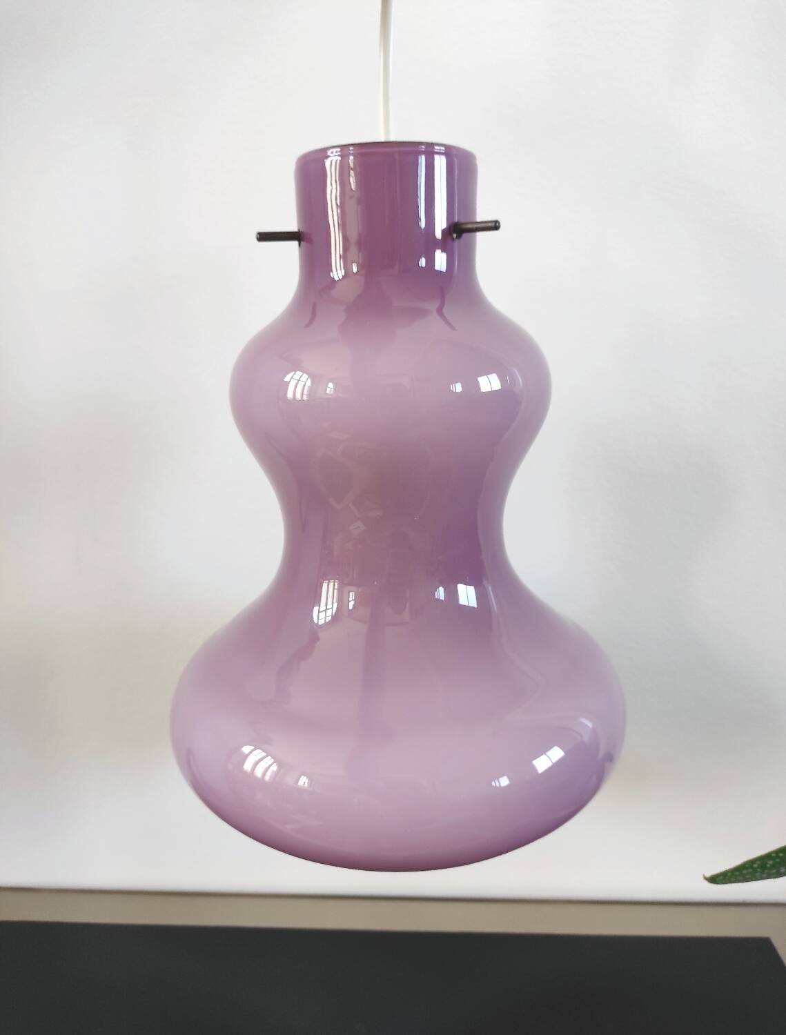 Vintage opaline Murano pendant light - Massimo Vignelli for Visto