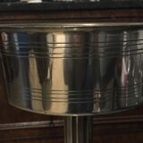 Standing champagne bucket