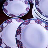 Art Deco earthenware plates: 10 flat and 11 soup plates