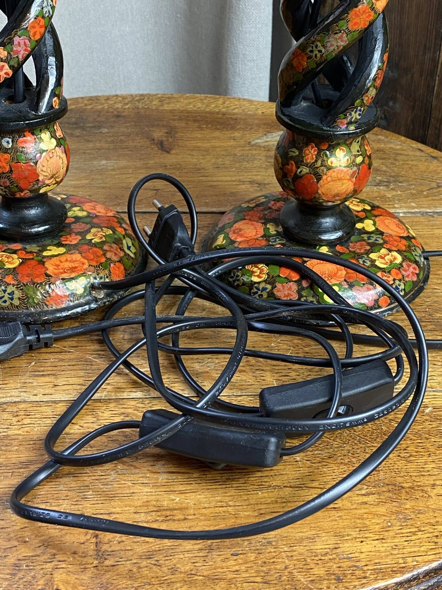 Kashmiri lamp pair