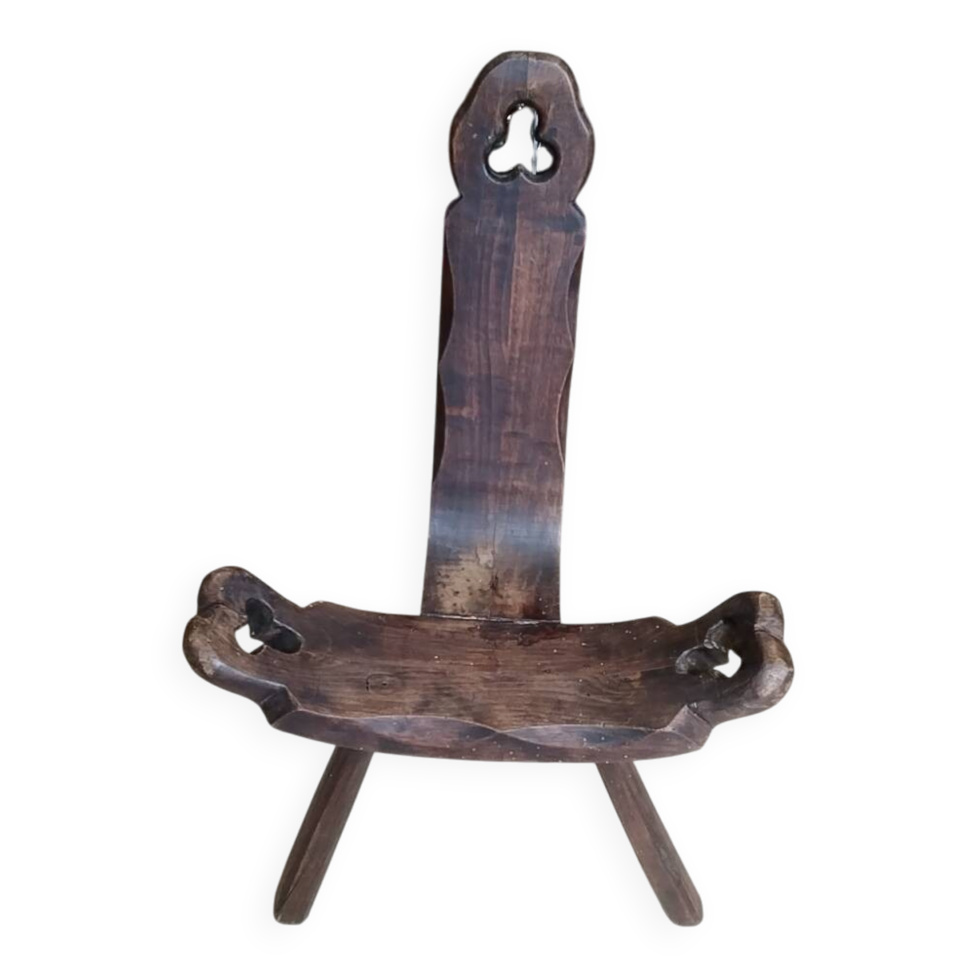 Rustic wooden tripod chair