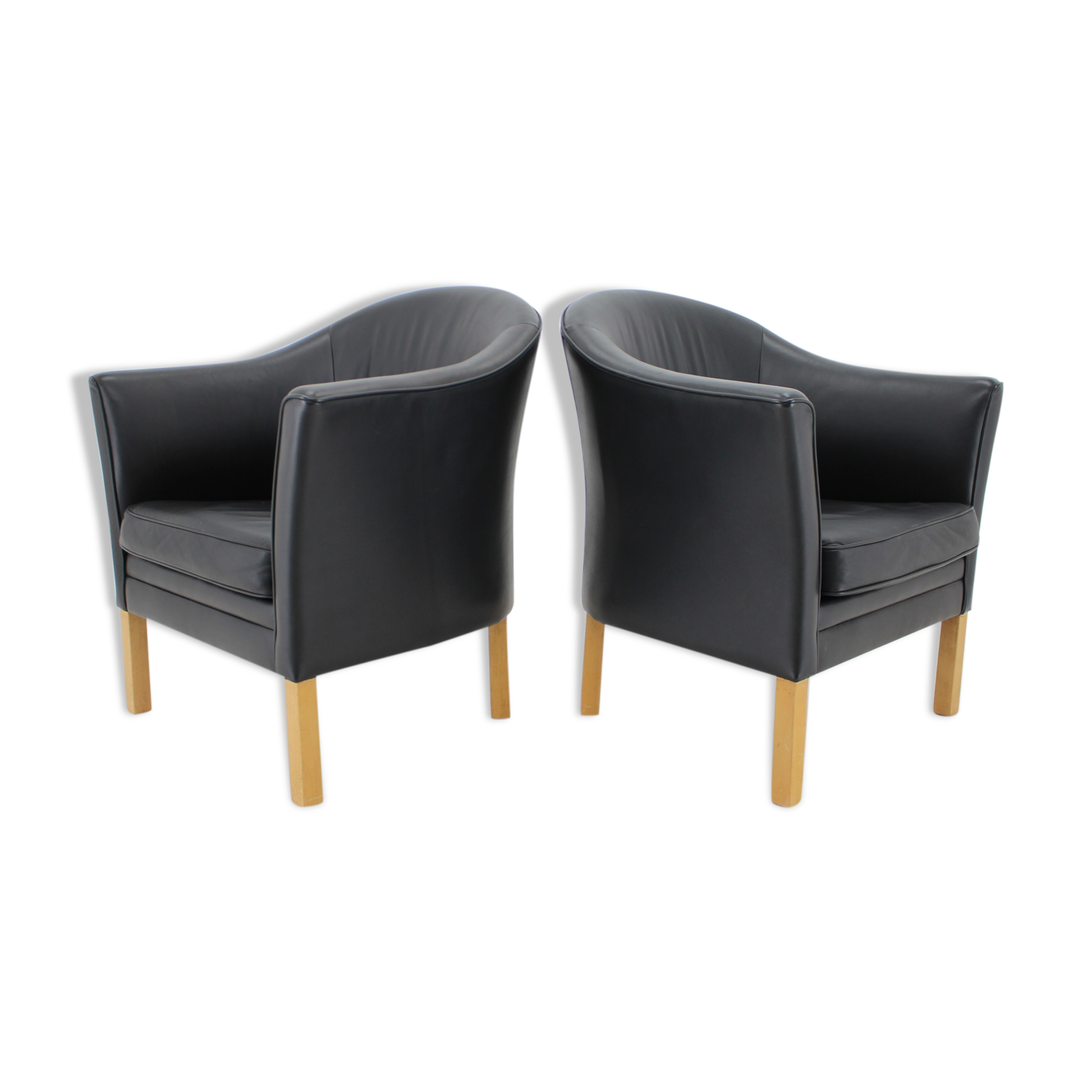 1970s Pair of Mogens Hansen Leather Easy Chairs, Denmark