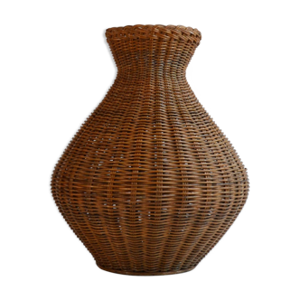 vintage rattan vase