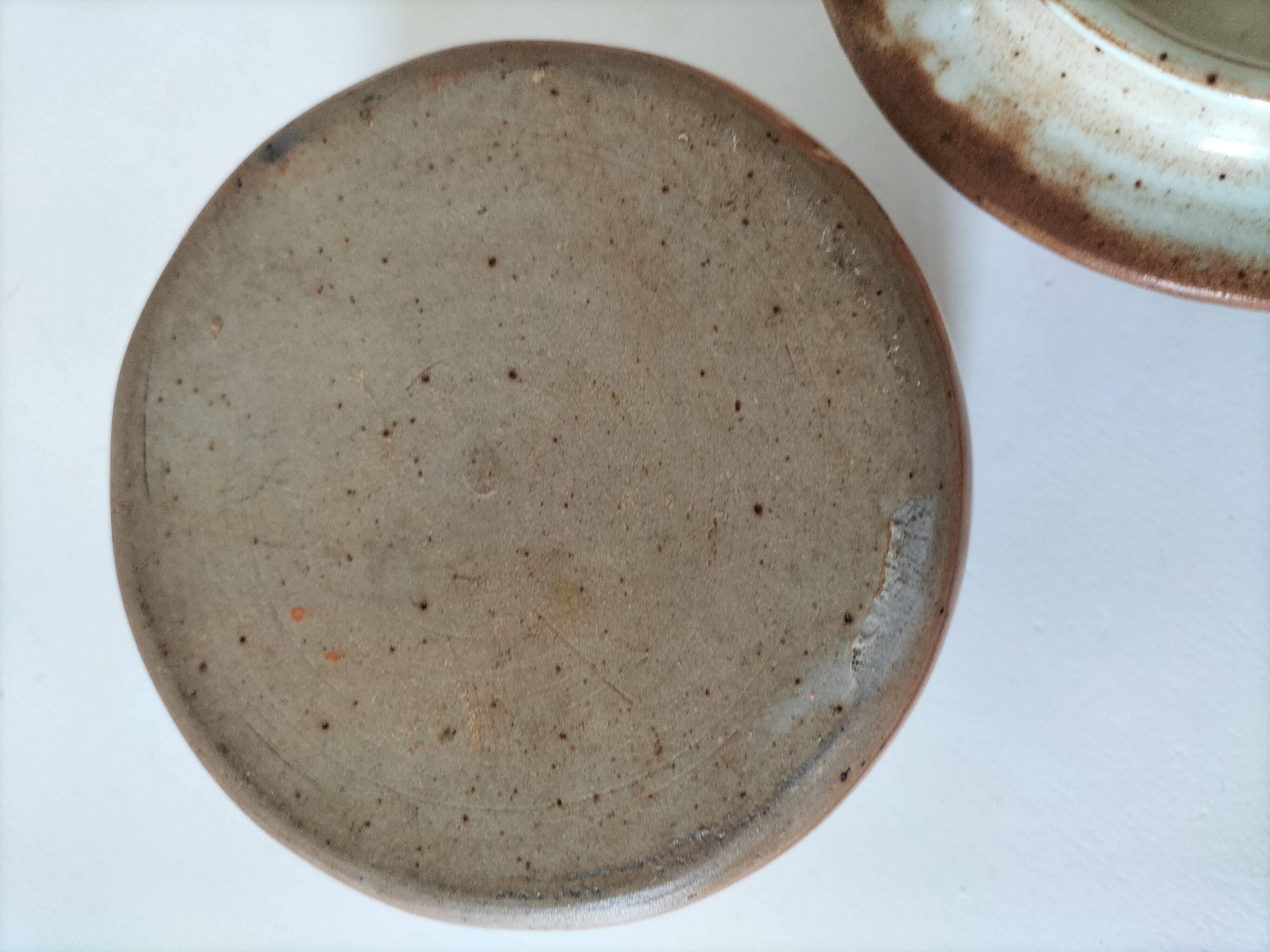 Beurrier à eau en grès artisanal