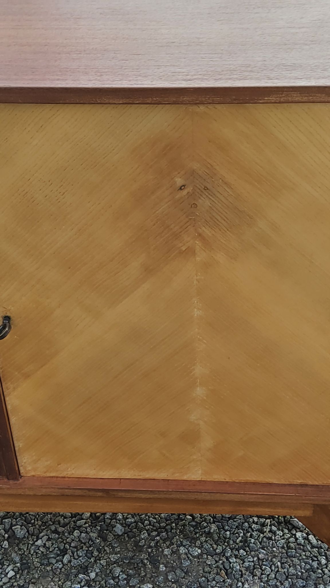 Enfilade of the 50s in oak and mahogany feet compass