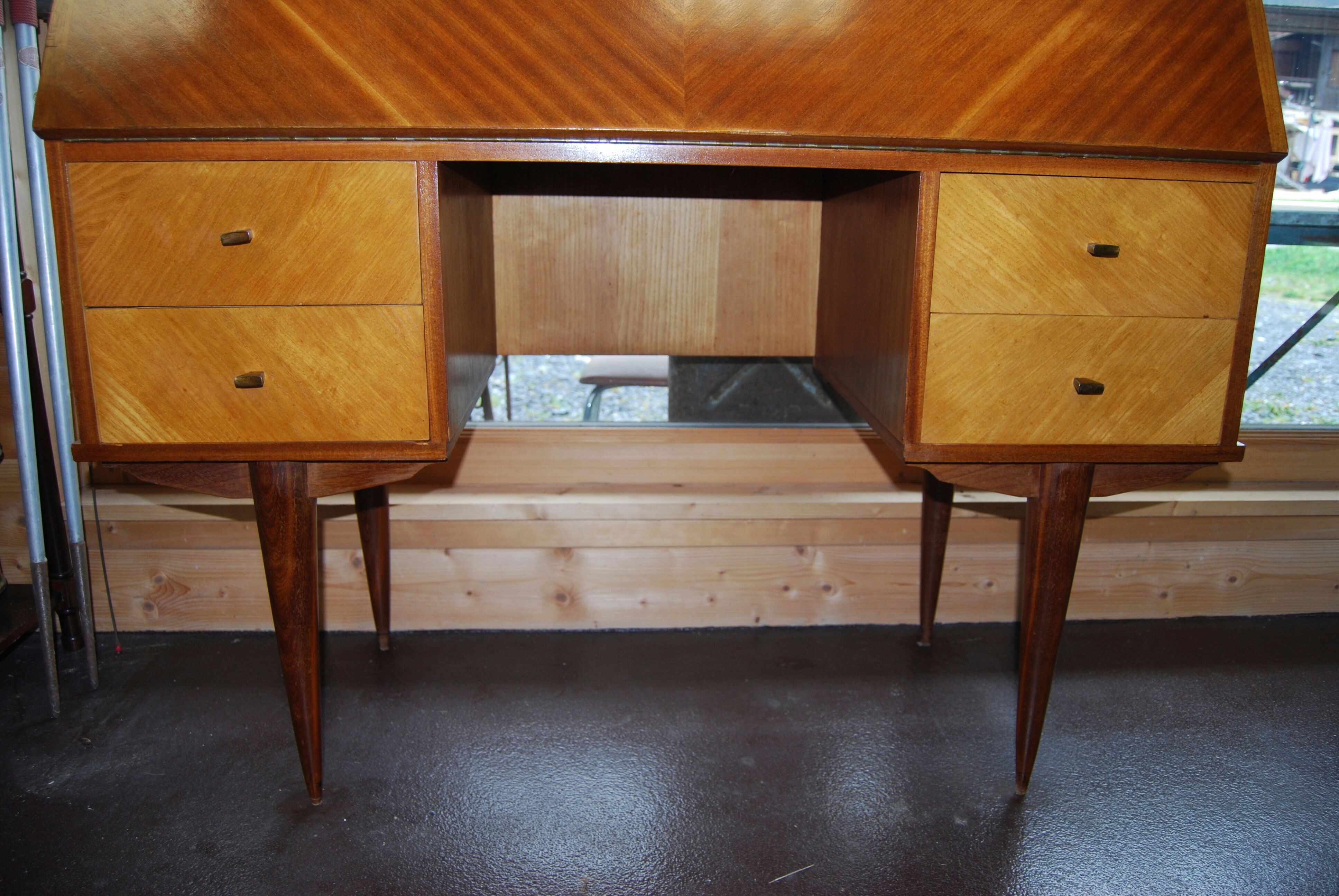 Office, Scandinavian slope secretary, satin wood and teak plating.