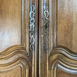 Regency castle buffet