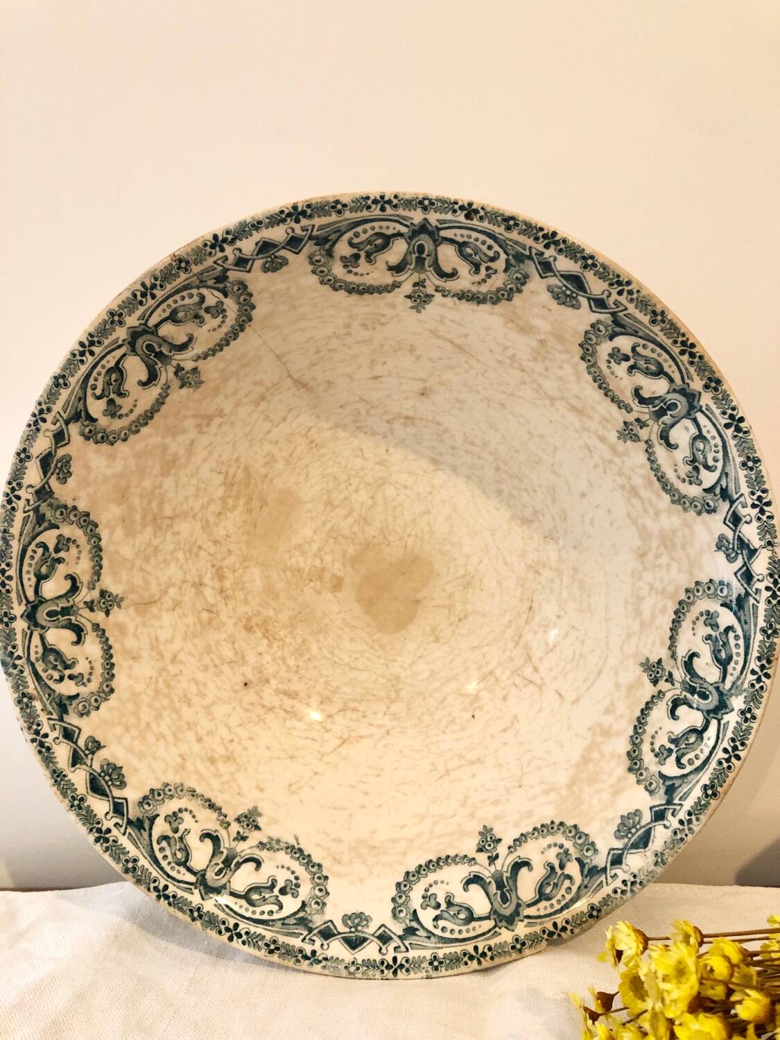 Saladier, plat creux en terre de fer "Au Planteur de Caïffa"