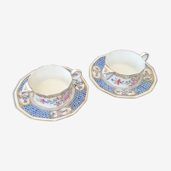 Tea cups