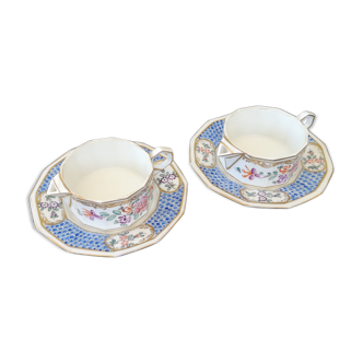 Tea cups