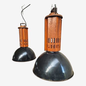 Set of industrial hanging lamps french enamel factory lamps