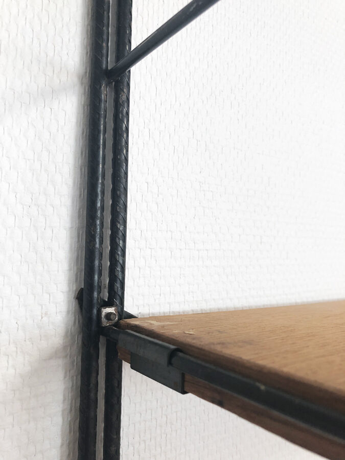 Three-sided String wall shelf, 1960