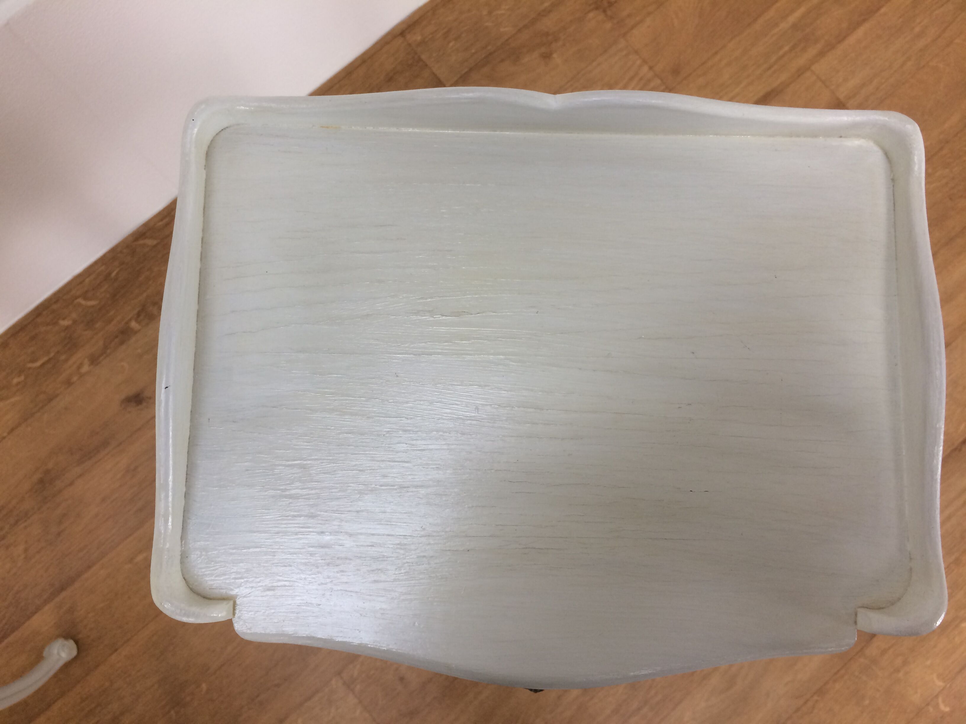 Louis XV-style bedside pair