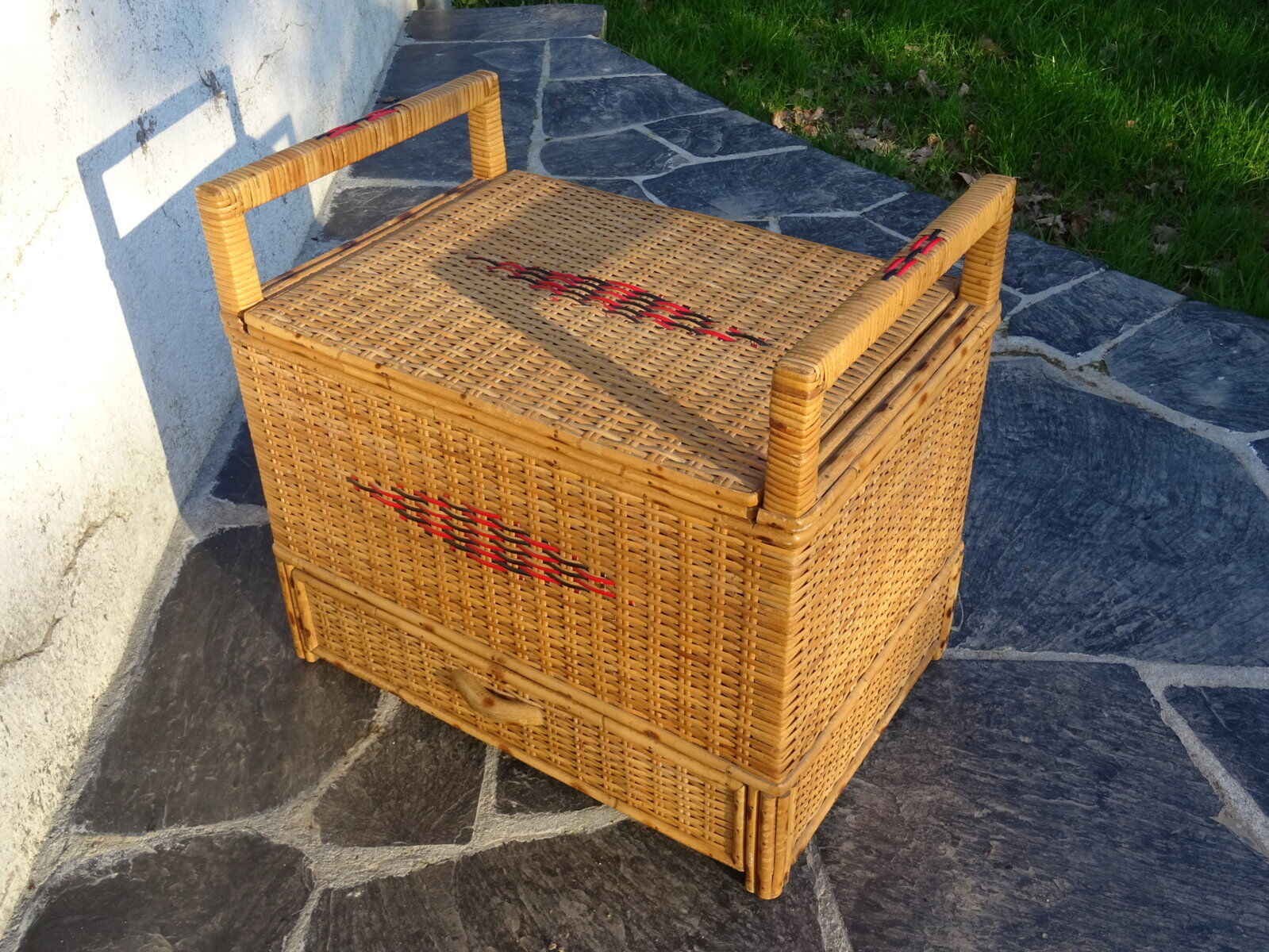 Bench chest rattan with drawer