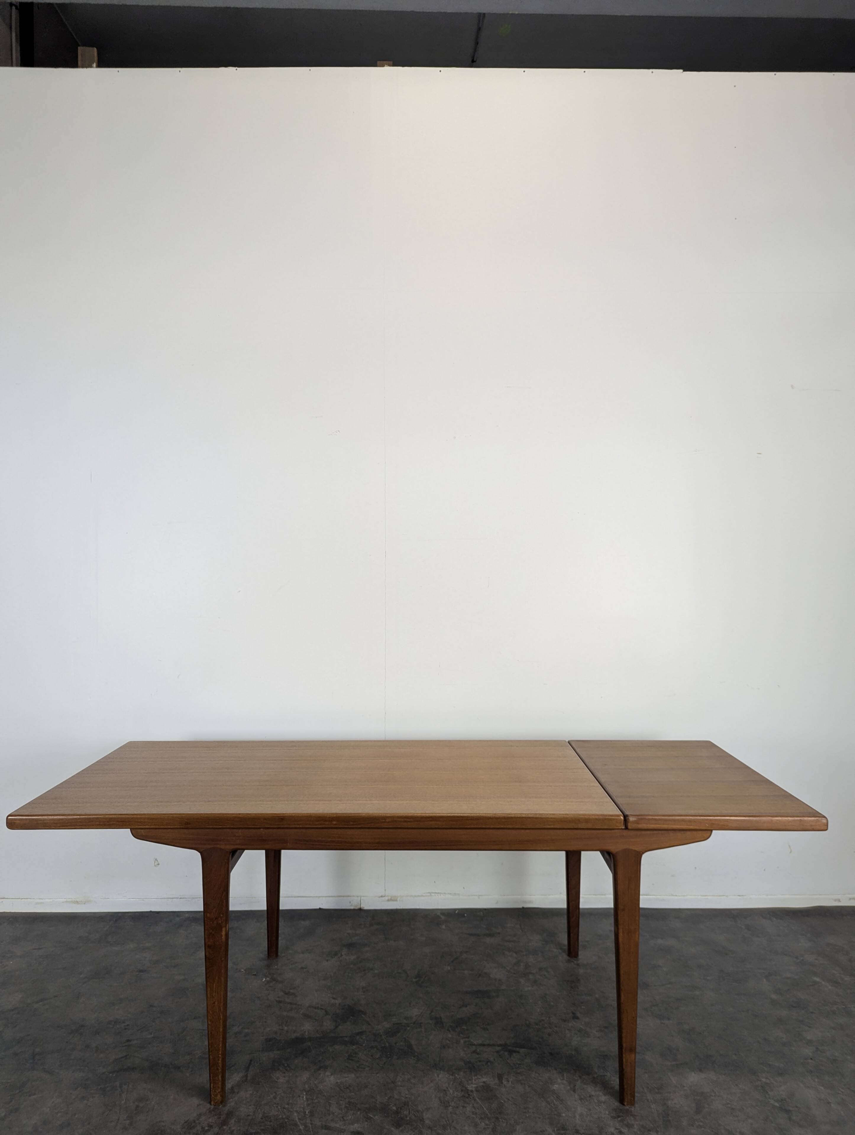 Scandinavian table in teak
