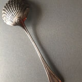 Sprinkling spoon