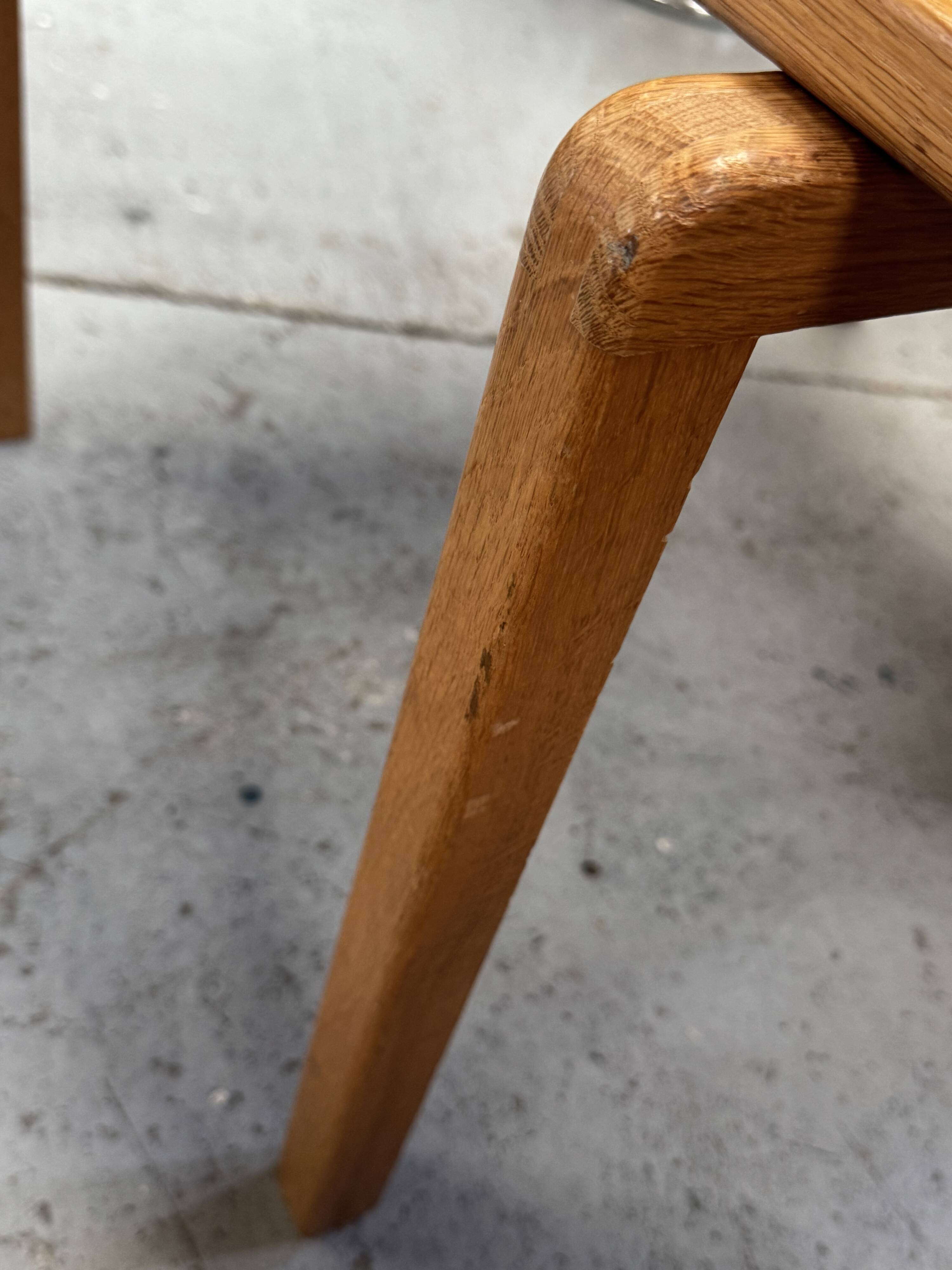 Table Alvar Aalto