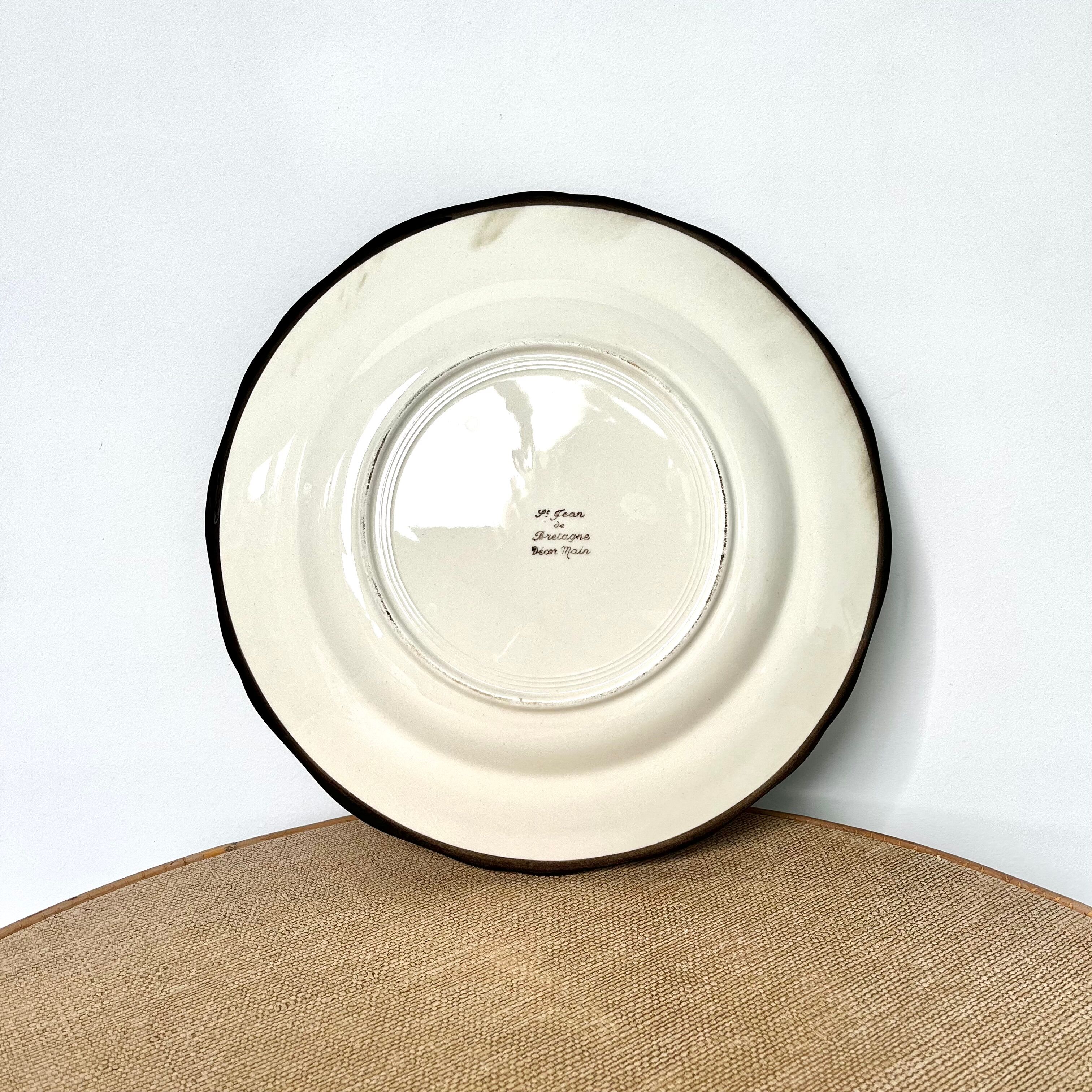 Decorative plate Faïencerie St Jean de Bretagne 1960