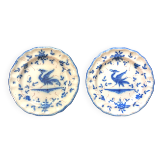 2 assiettes faience de Moustiers - décor bleu dans le goût du XVIIIe