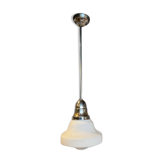 Opaline suspension 1920