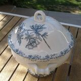 St-Amand soup tureen