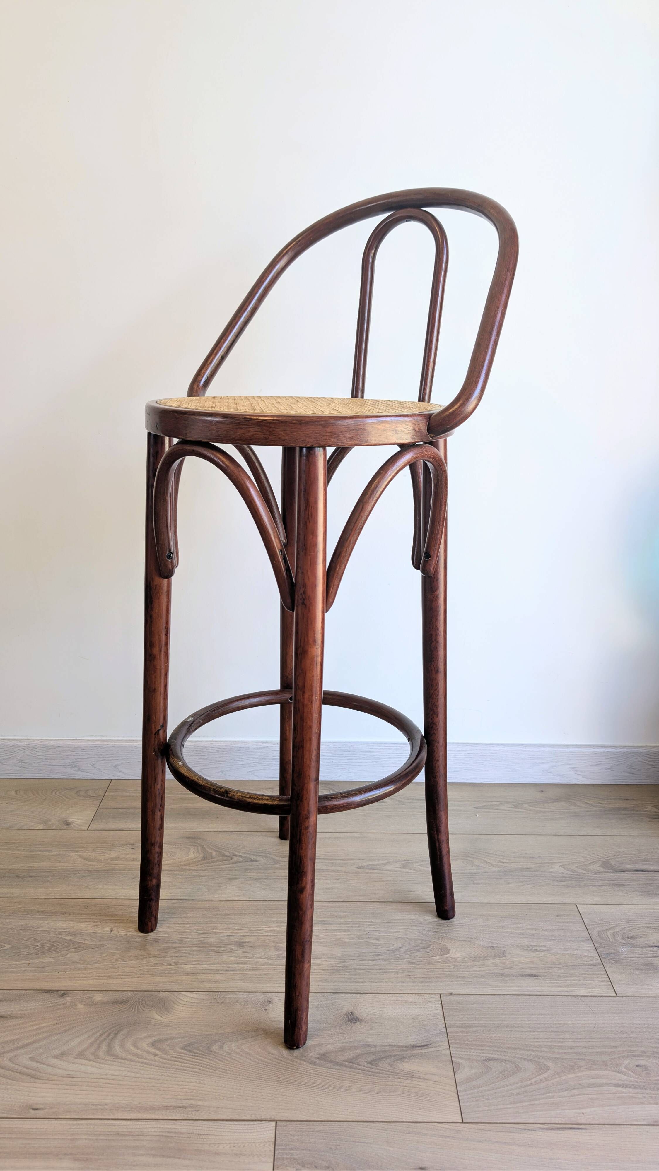 Bistro bar chair in curved wood and cane in Thonet style