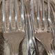 12 fourchettes de table metal argente orfevre Ercuis modele dubarry