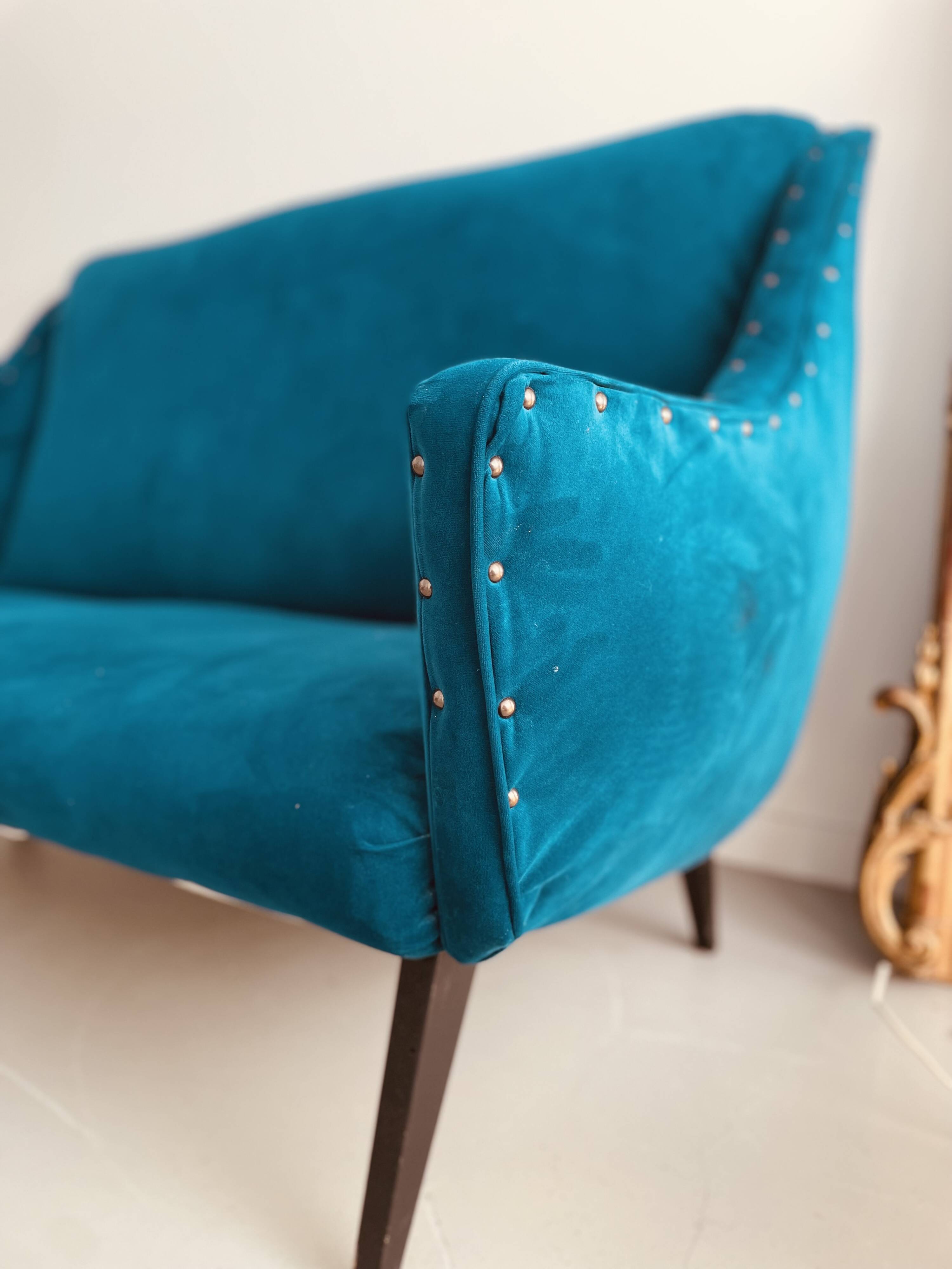 Nice two-seater sofa from the 60s