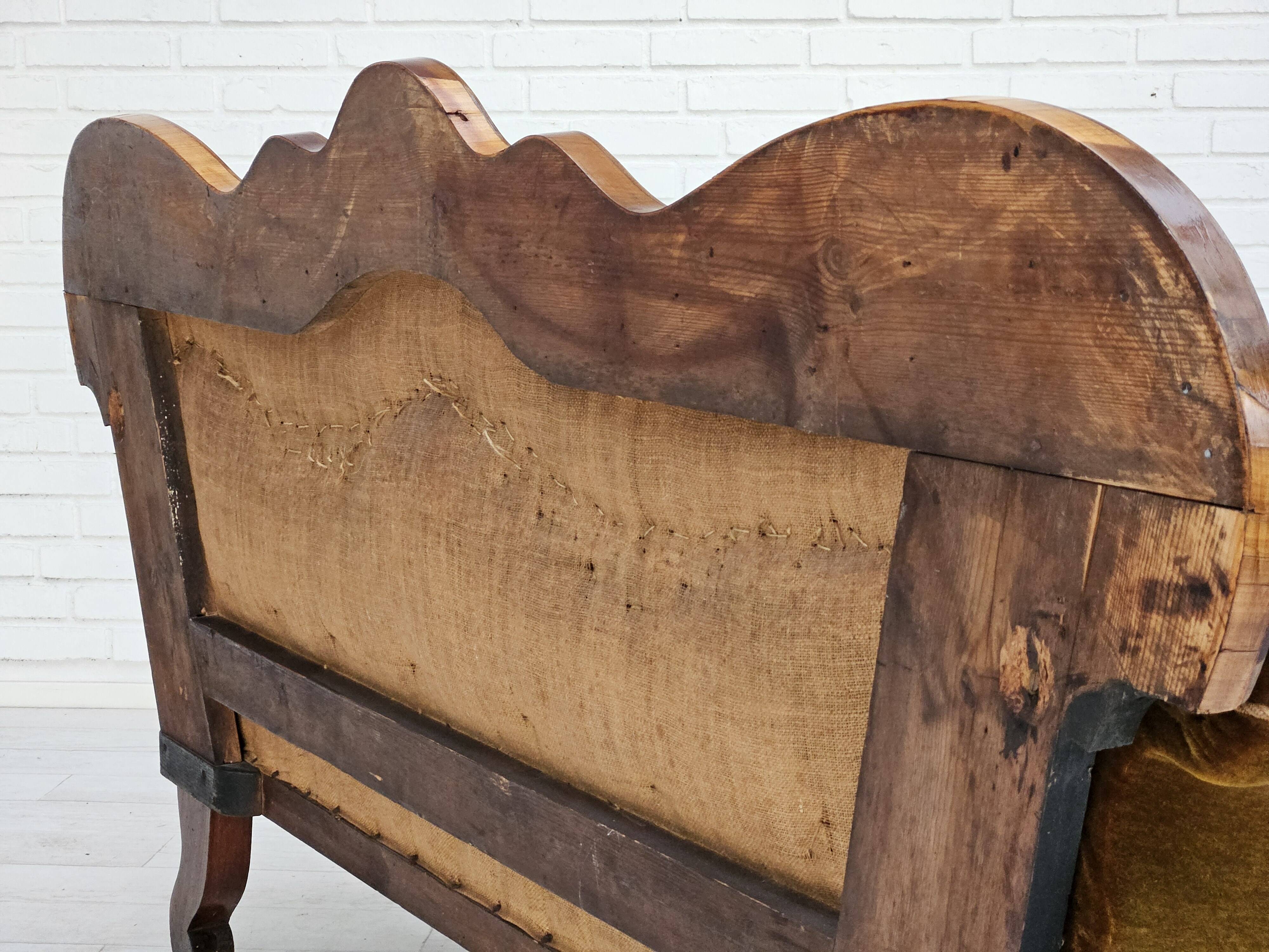 Années 1930, canapé danois 2 places, bois de frêne, état d'origine.