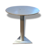 Table round Bistro / gray steel table