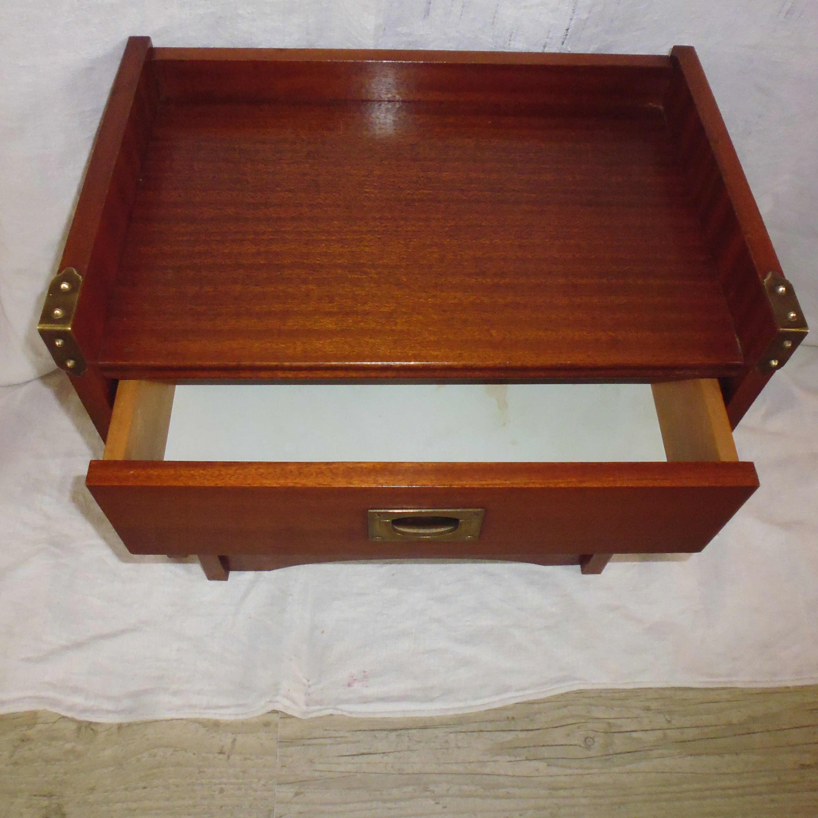 Brass bedside table and mahogany dressing 70s