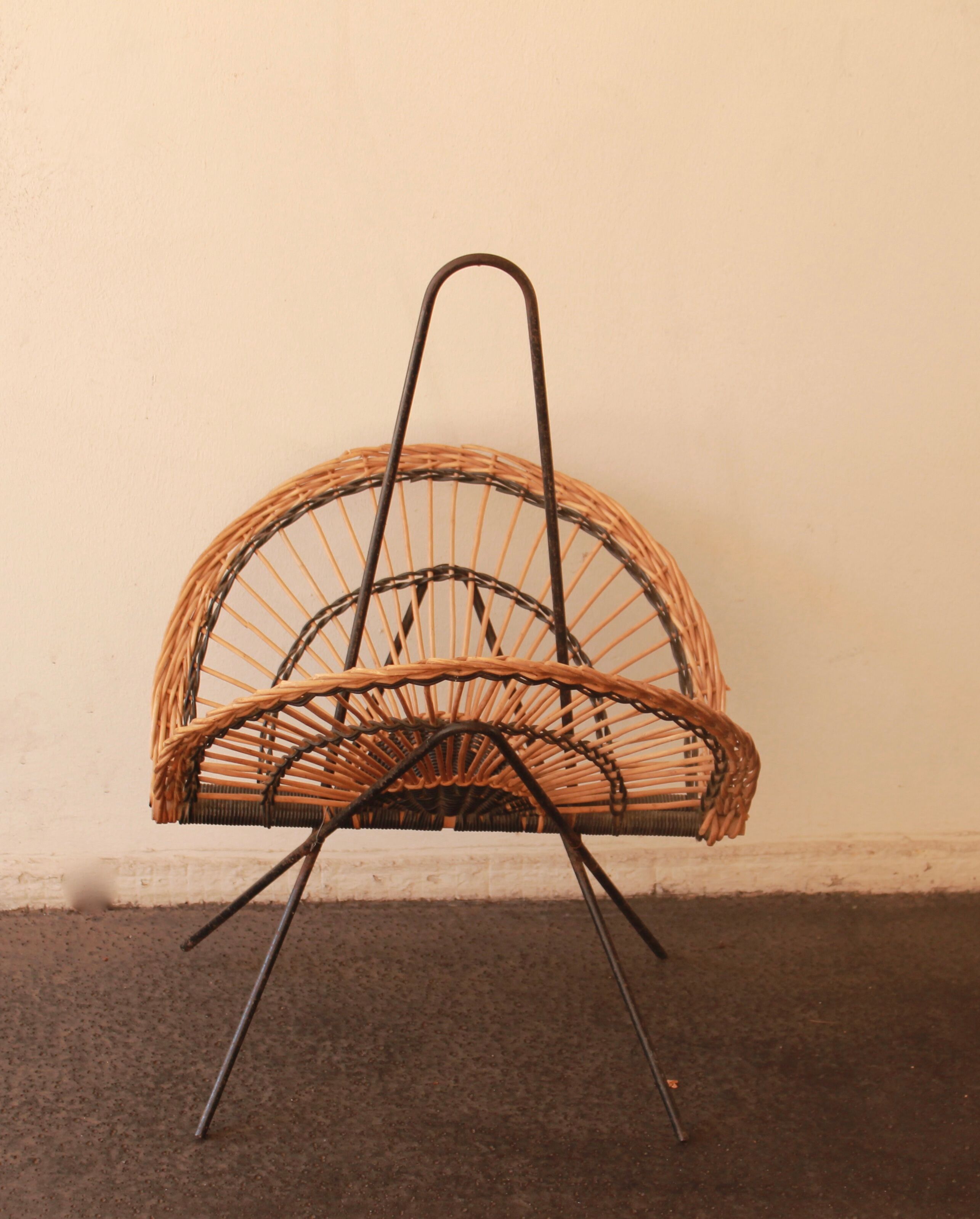 Magazine rack Wicker 1950