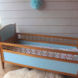 Bed baby/child of the 50s in wood and rattan