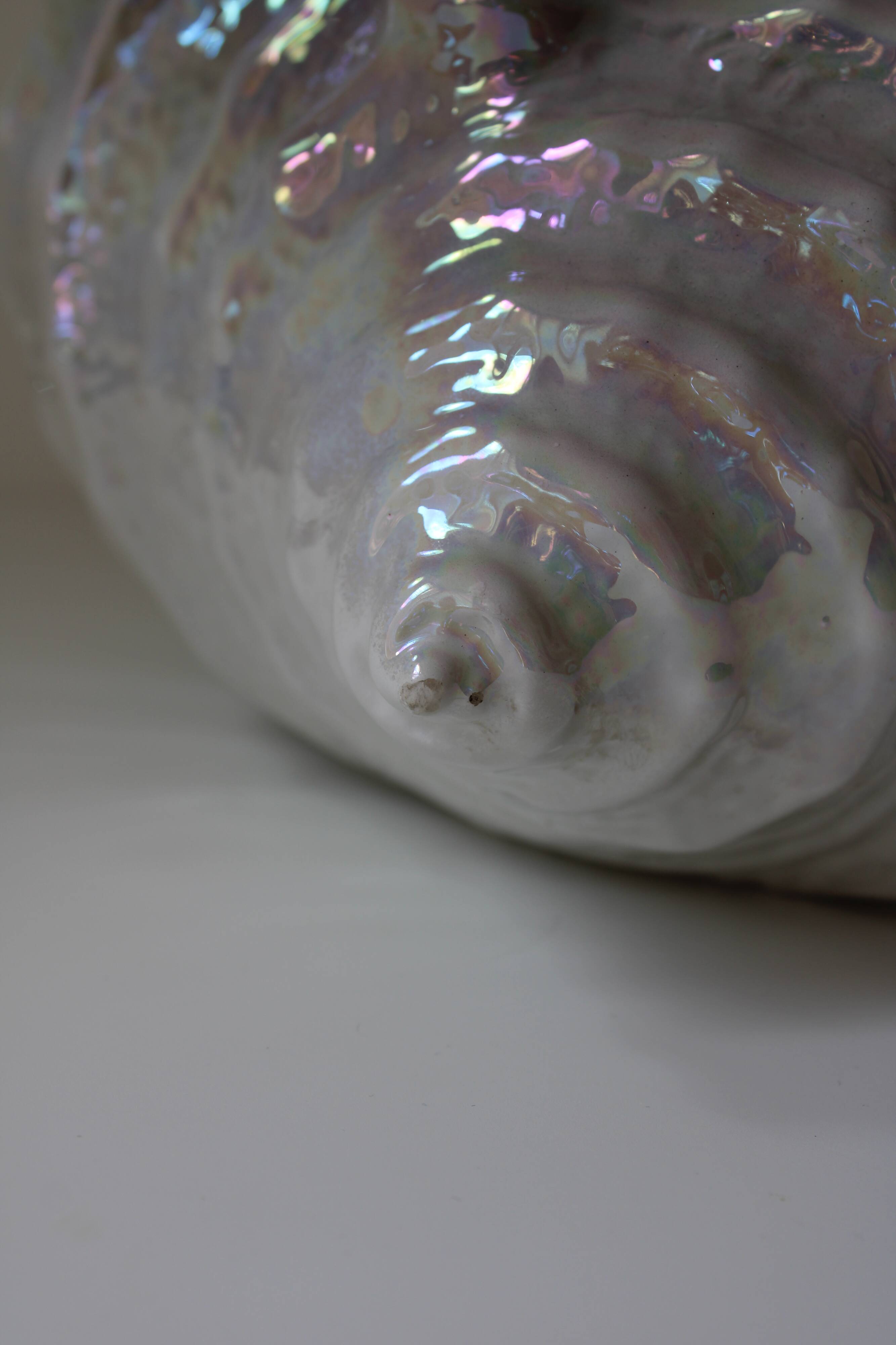 Large iridescent barbotine shell bowl, Italy vintage