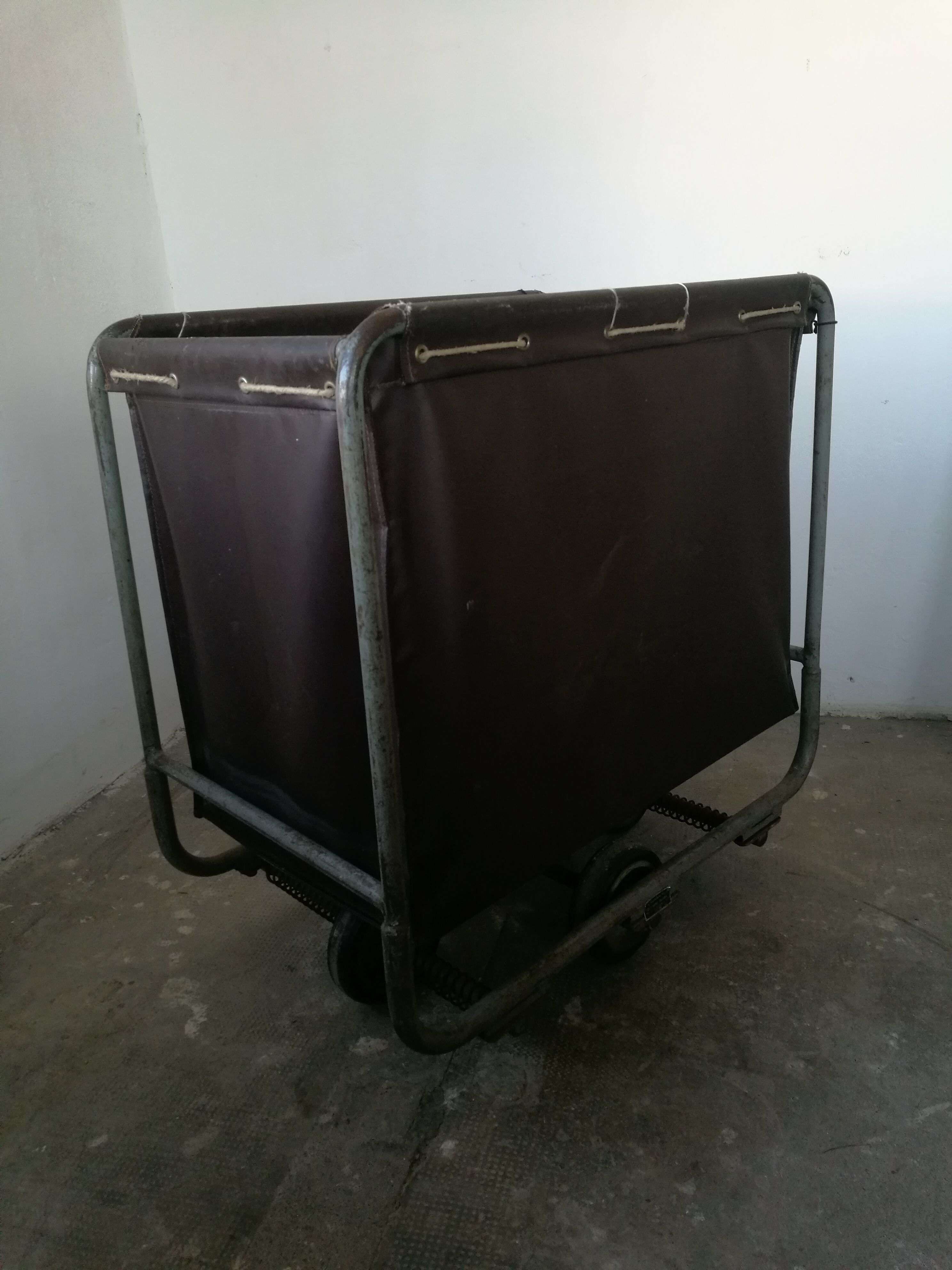 Old laundry cart