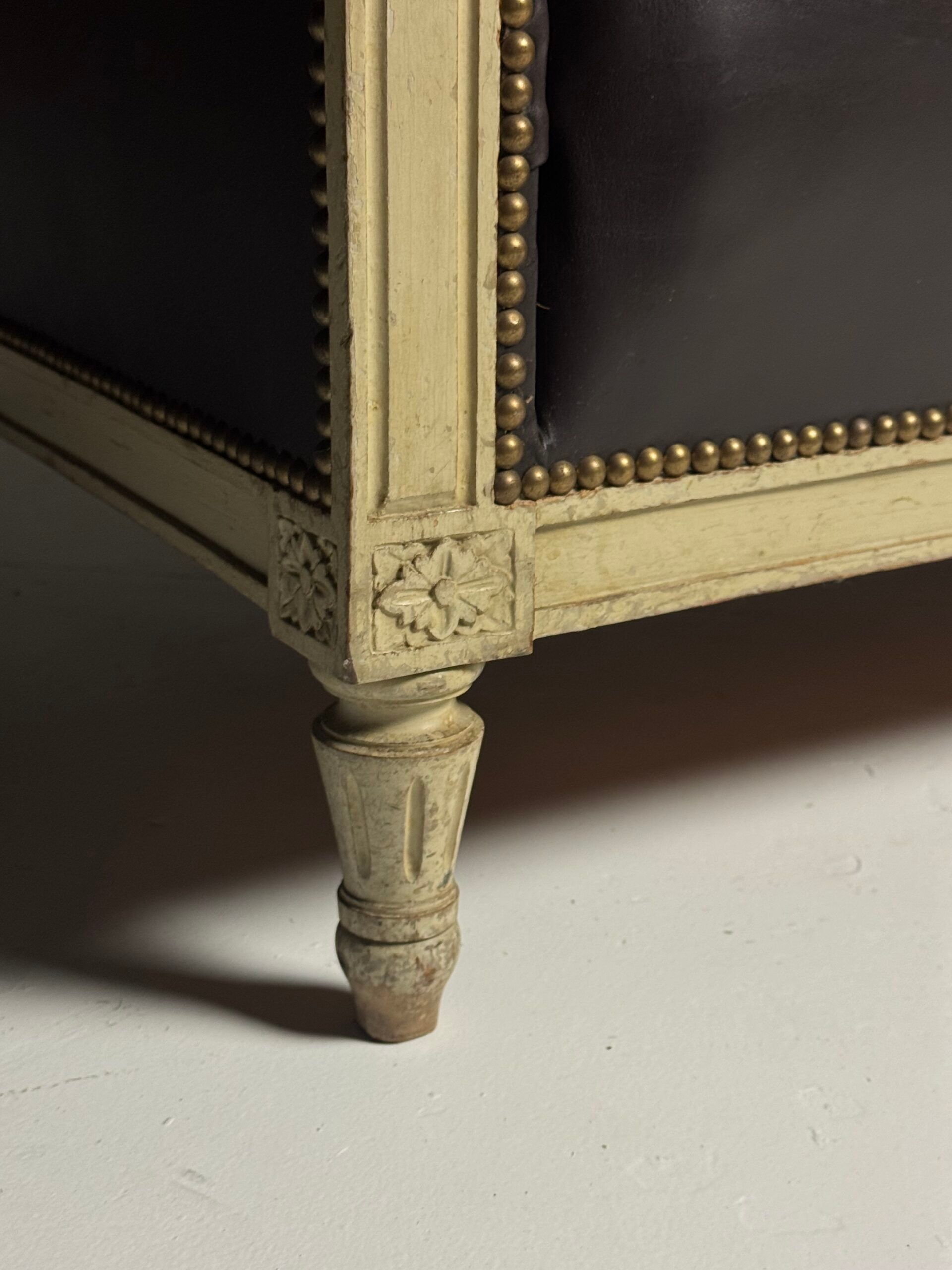 Canapé chaise longue français