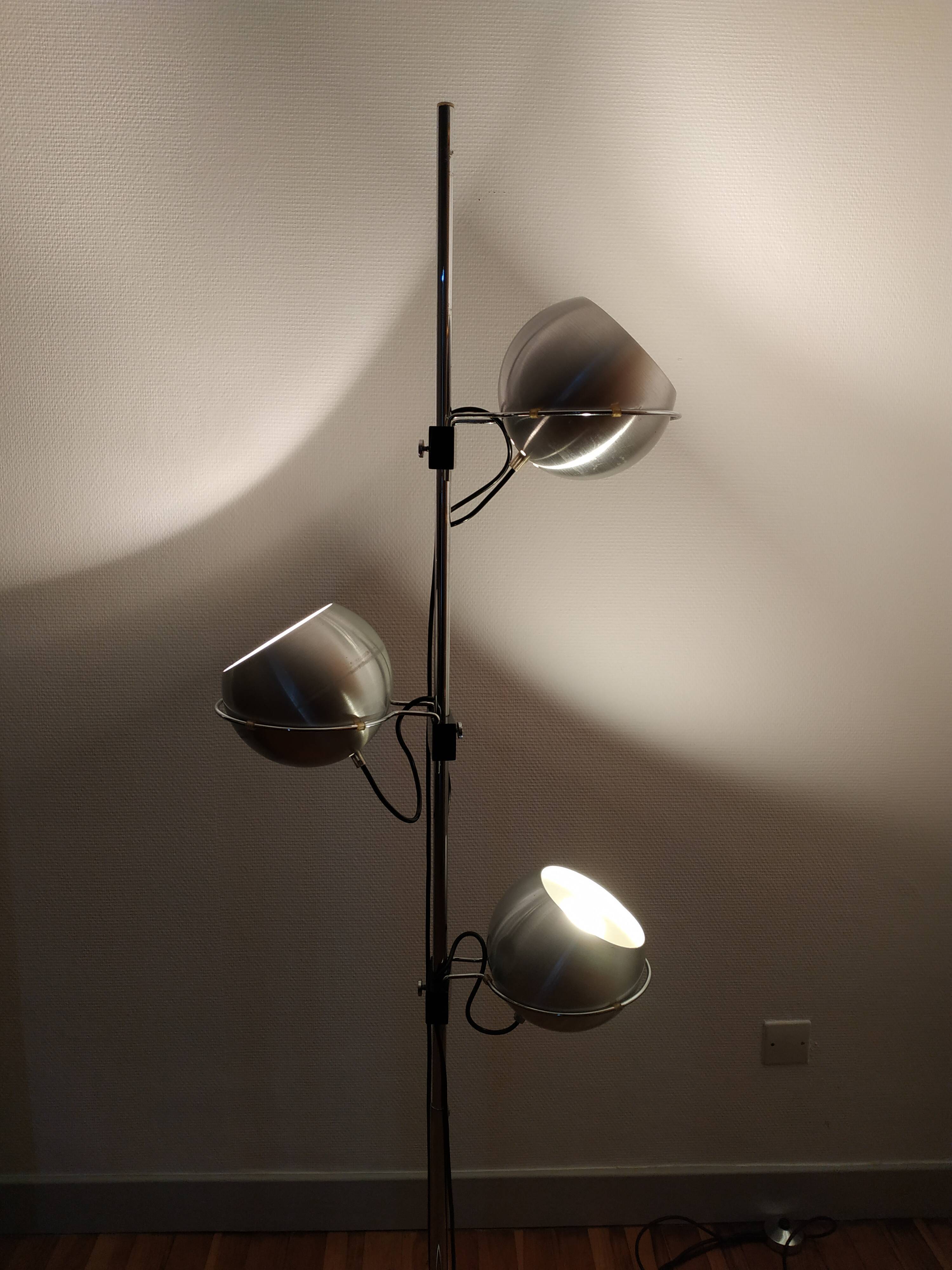 Lamppost Reggiani model "Eye Ball" 1970