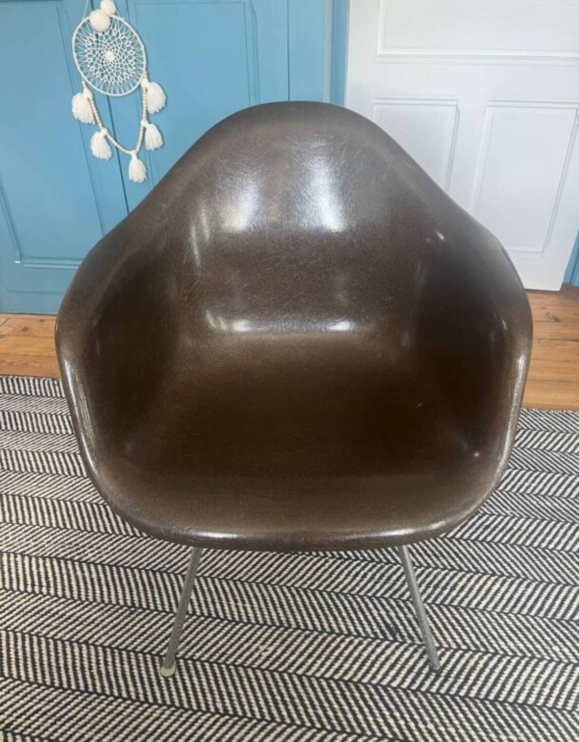 Hermann Miller DAX armchair