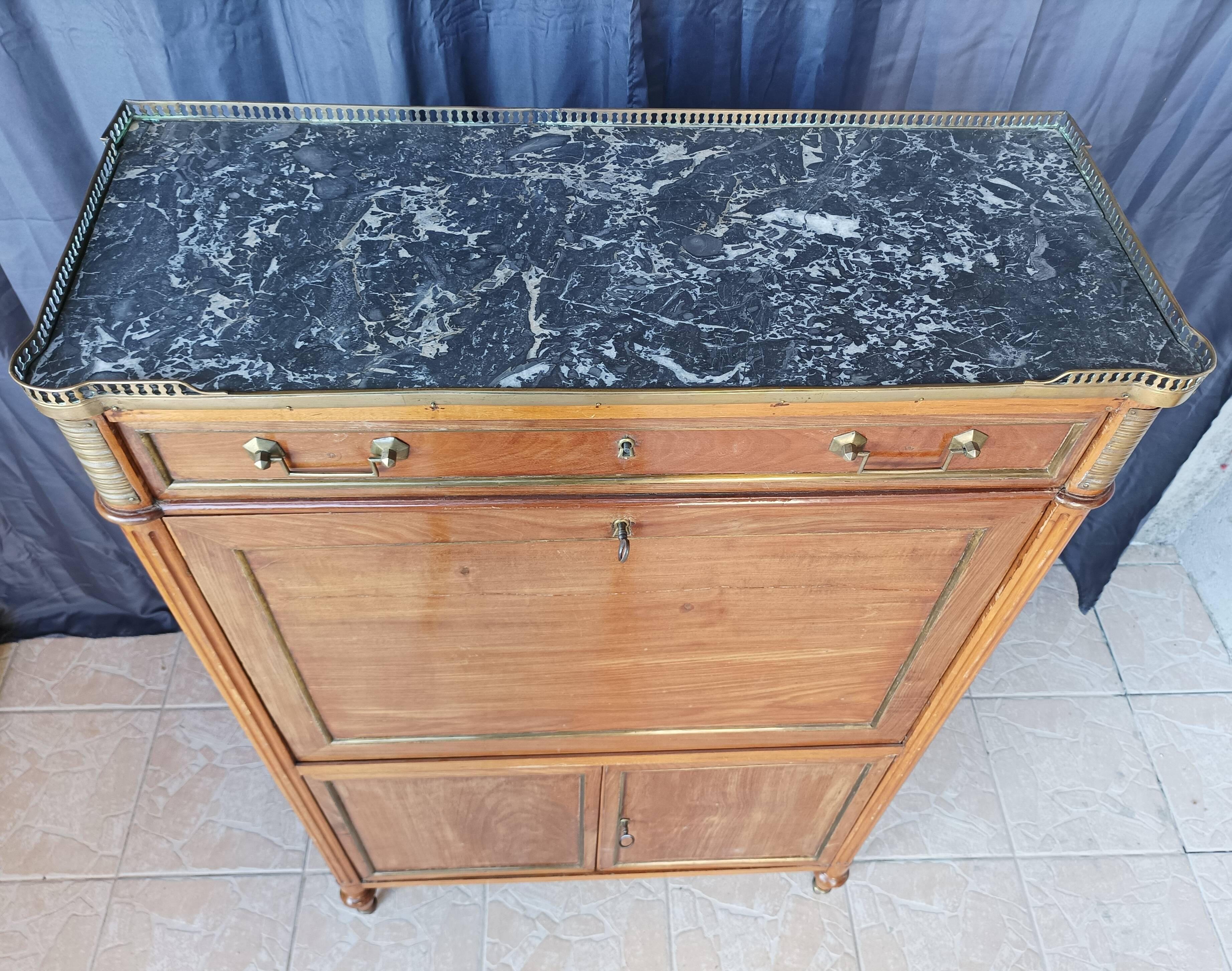 Secretary Louis XVI in mahogany 18th century