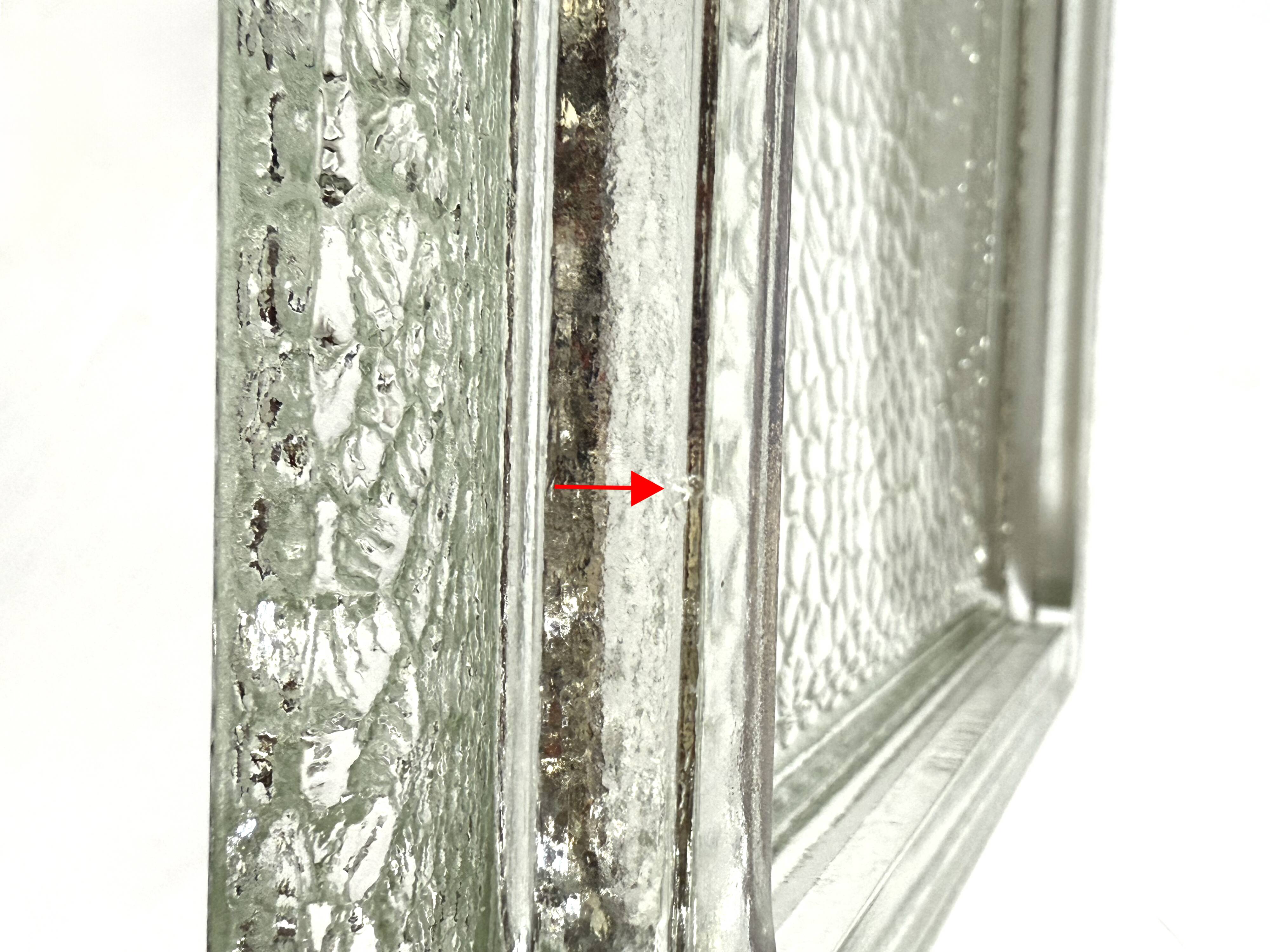 Nevada molded glass pocket emptier • Saint-Gobain • 1950