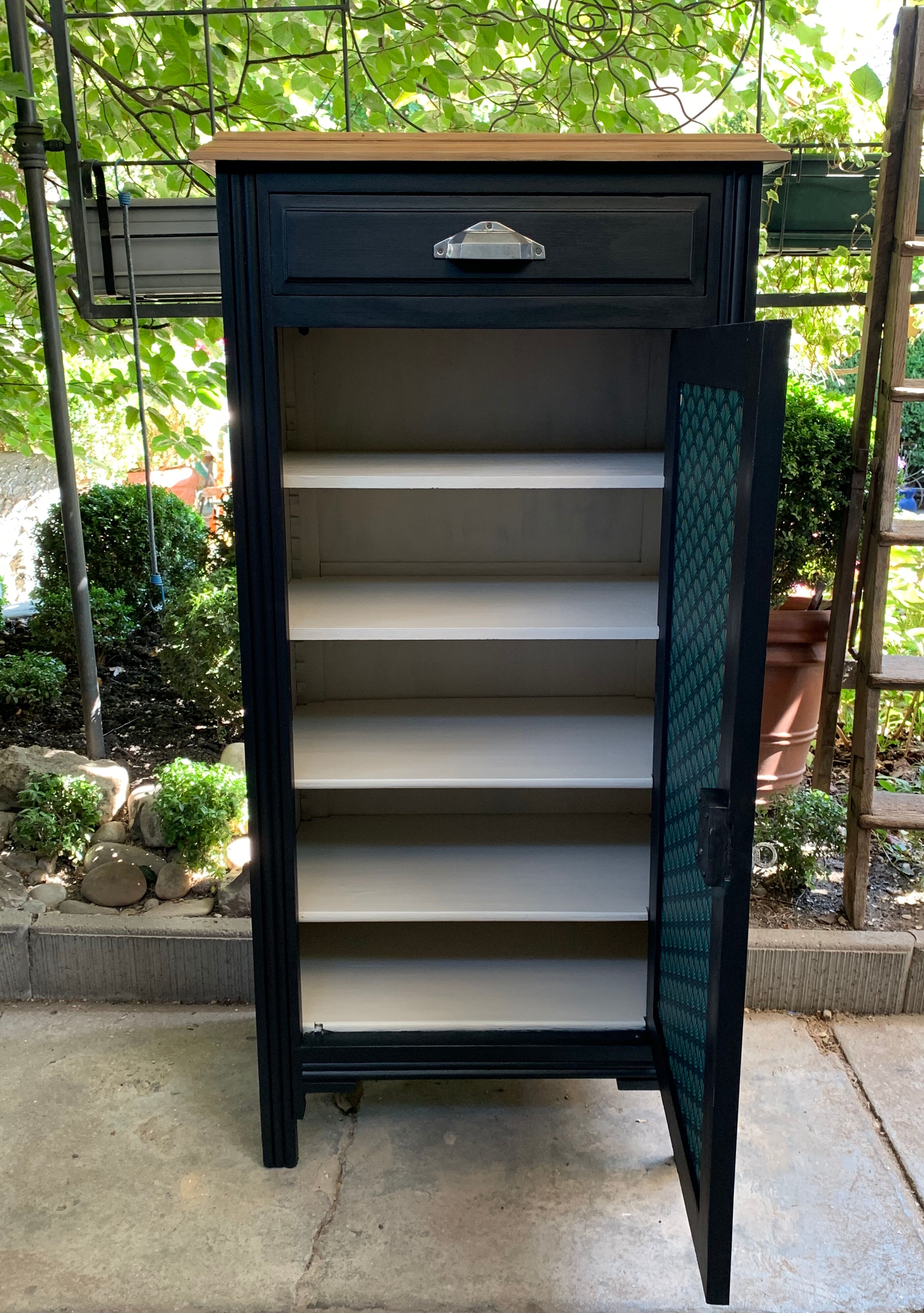 Top Parisian buffet 1930