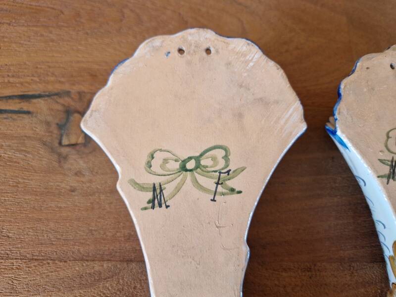 Pair of bouquet holders in Nevers earthenware - By Marest Frères