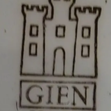 Set 11 faience plates of GIEN 60s floral patterns