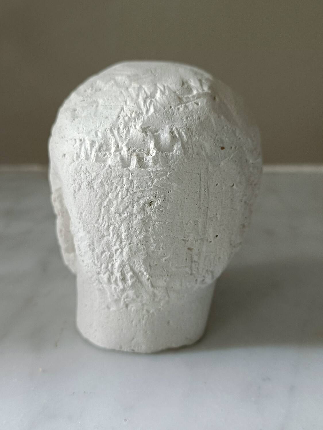 Plaster head of a man