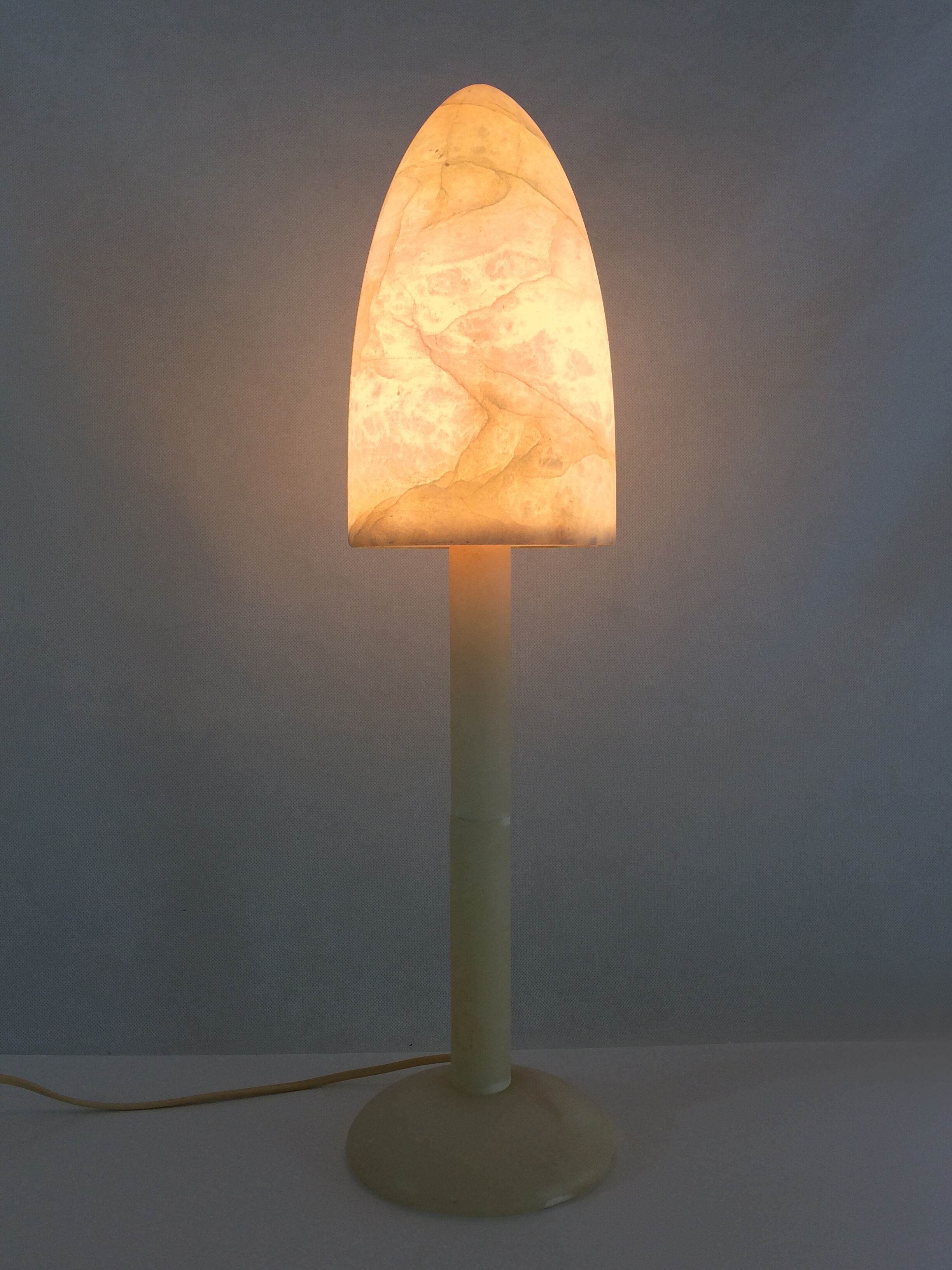 Mushroom lamp in Spanish alabaster A Pegasan Spain. Year 70