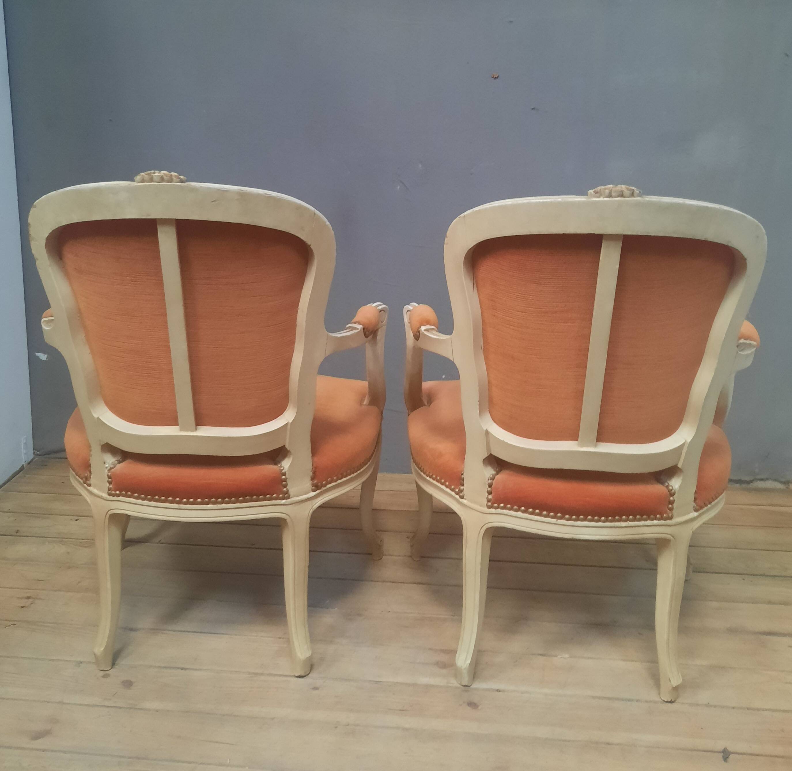 Pair of Louis XV "cabriolet" armchairs