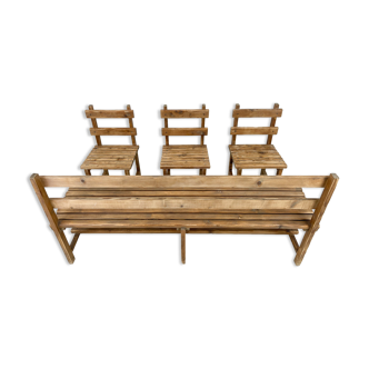 Ensemble de salle à manger vintage en bois composé d'un banc et de 3 chaises