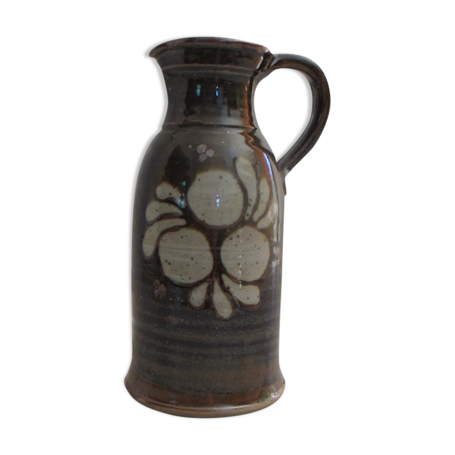 Sandstone pitcher